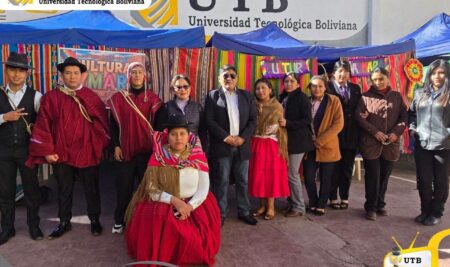 Estudiantes de Derecho participaron en la Feria Cultural sobre Pluralismo Jurídico y Pueblos Indígenas